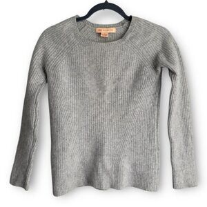 Wythe NY Light Gray 100% Cashmere Crew Neck Sweater